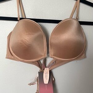 Victoria's Secret Very Sexy Satin Nude Bra